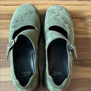 Dansko Olive Suede Women's Flats